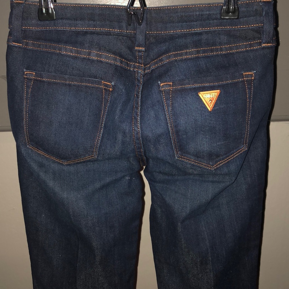 Guess Jeans - Picture 3 of 4